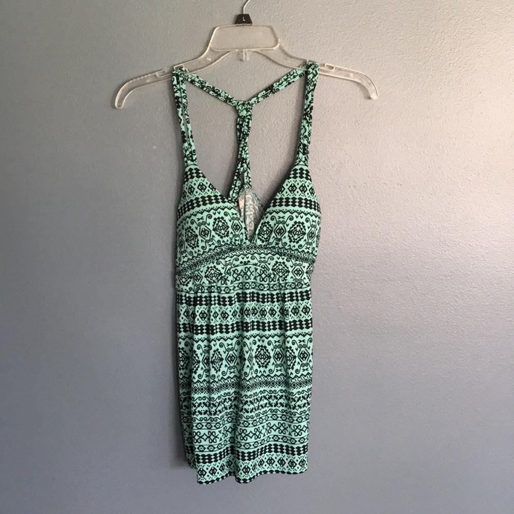 Racer back top